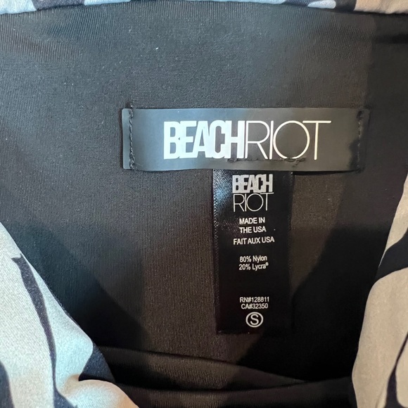 Beach riot ruffle swim bottoms - Picture 4 of 4